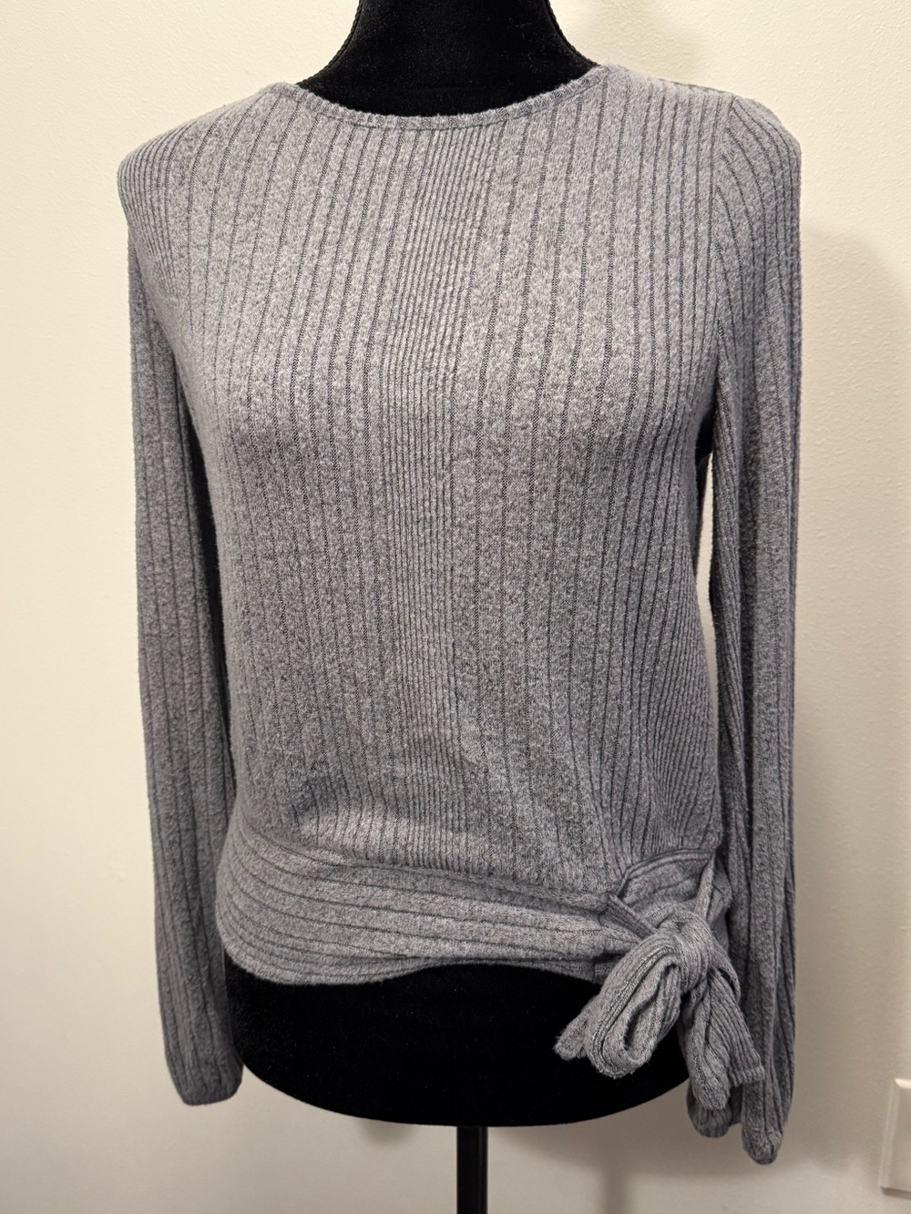 A. Byer Gray Ribbed Crewneck Sweater with Side Tie